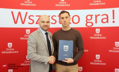 Podpisanie umów na realizację zadania "Rozwój sportu na terenie gminy Włoszakowice”